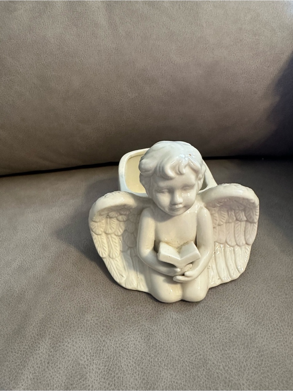 Angel planter- Vintage White Ceramic Cherub